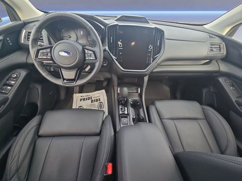 Used 2025 Subaru Ascent Bronze Edition image 12