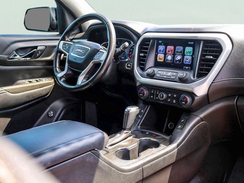 Used 2019 GMC Acadia SLT w/ Black Edition FWD image 10