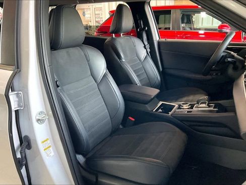 Used 2024 Mitsubishi Outlander SE FWD image 22