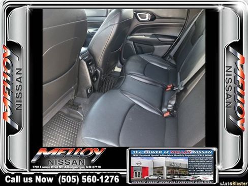 Used 2025 Jeep Compass Trailhawk AWD/4WD image 29