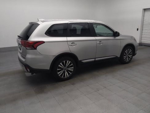 Used 2019 Mitsubishi Outlander ES FWD image 10