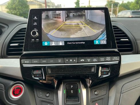 Used 2025 Honda Odyssey EX-L image 9