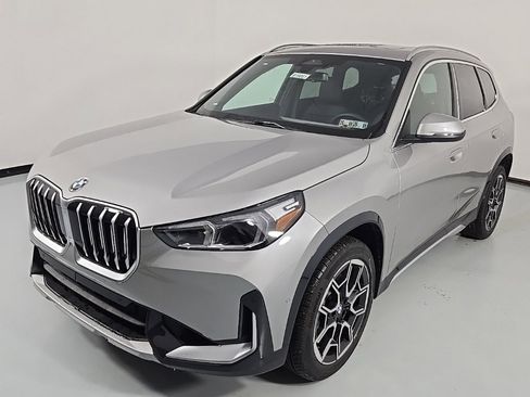 New 2026 BMW X1 xDrive28i w/ Convenience Package image 3