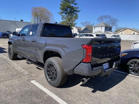 New 2026 Toyota Tacoma SR5 AWD/4WD image 3