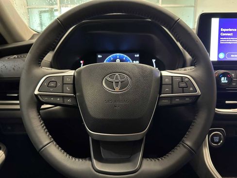 New 2026 Toyota Grand Highlander XLE AWD/4WD image 11