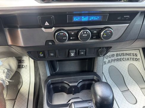 Used 2022 Toyota Tacoma SR5 w/ Technology Package RWD image 25