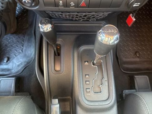 Used 2012 Jeep Wrangler Sport image 24