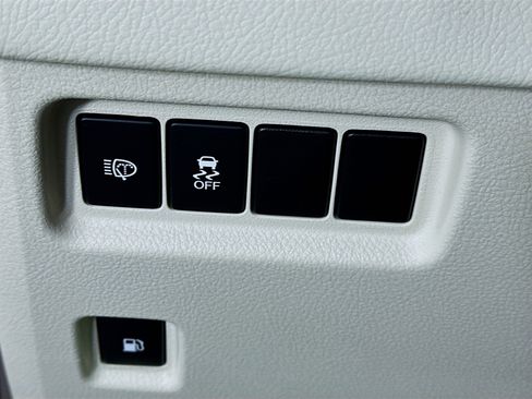 Used 2017 Lexus GX 460 Premium image 17