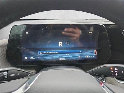 Used 2025 Chevrolet Equinox LT w/ Convenience Package II FWD image 20
