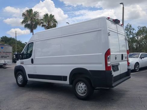 Used 2021 RAM ProMaster 2500 FWD image 7