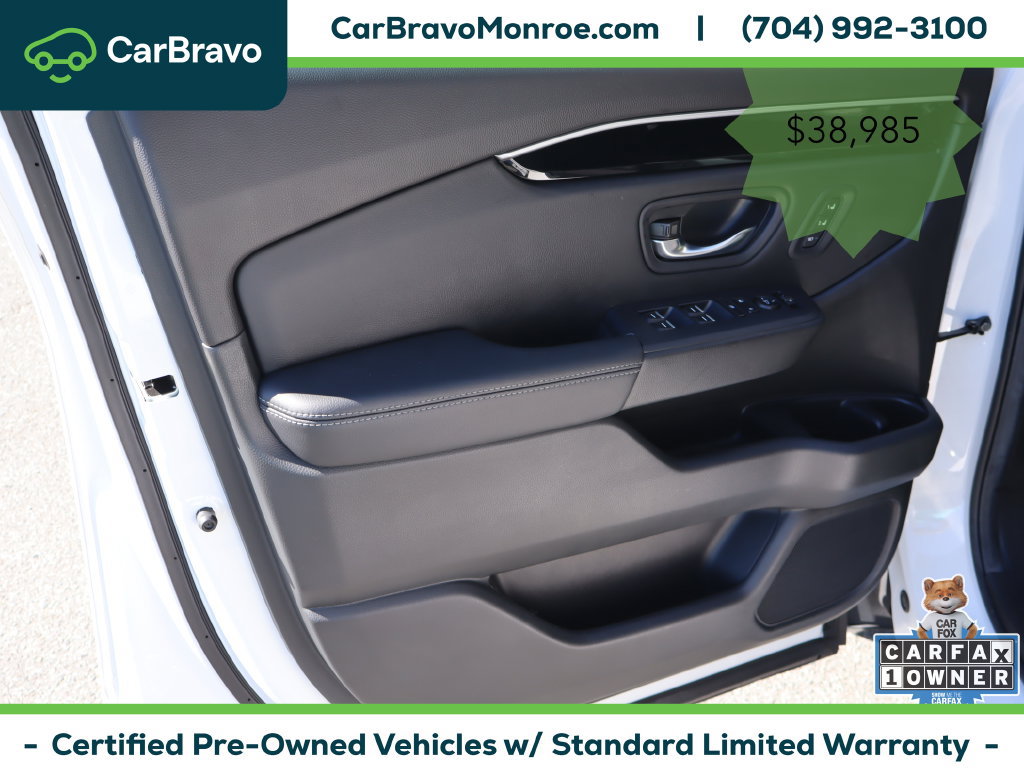 Used 2025 Honda Pilot EX-L image 17