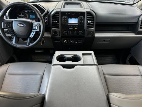 Used 2022 Ford F350 XL w/ Power Equipment Group image 12