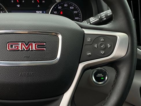 Used 2024 GMC Terrain SLT FWD image 14