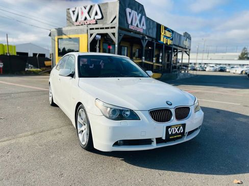 Used 2007 BMW 550i Sedan image 3