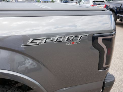 Used 2019 Ford F150 XLT w/ Equipment Group 302A Luxury AWD/4WD image 18