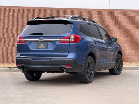 Used 2022 Subaru Ascent Onyx Edition image 5