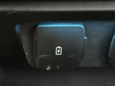 Used 2022 Ford F150 Platinum w/ Equipment Group 701A High image 28