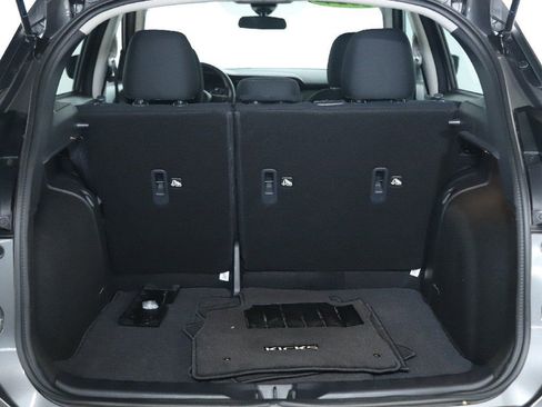 Certified 2024 Nissan Kicks SV image 30