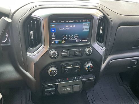 Used 2021 Chevrolet Silverado 2500 LT AWD/4WD image 28