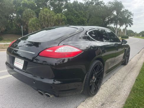 Used 2010 Porsche Panamera S RWD image 9