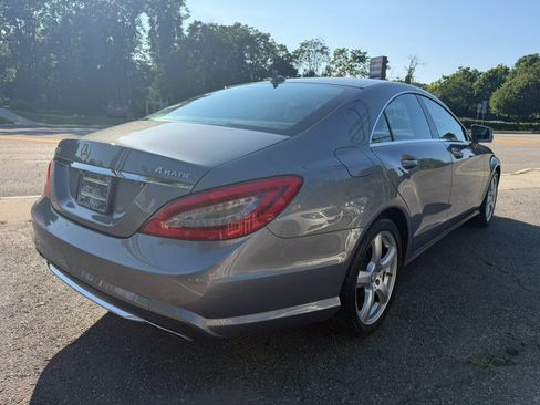 Used 2012 Mercedes-Benz CLS 550 4MATIC image 9