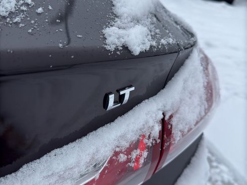 Used 2020 Chevrolet Malibu LT image 8