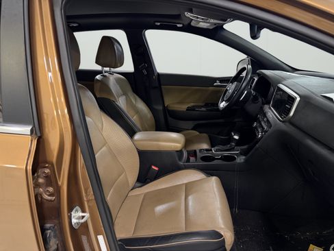 Used 2020 Kia Sportage SX FWD image 12