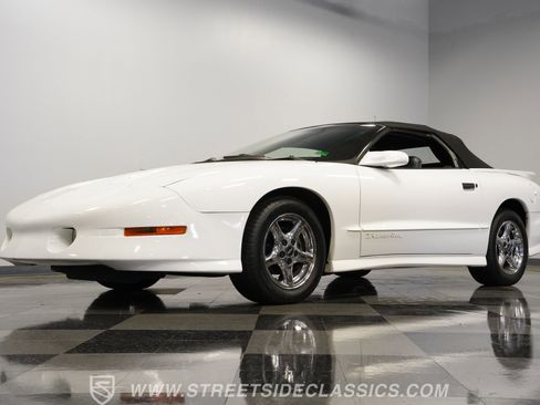Used 1997 Pontiac Firebird Trans Am image 21