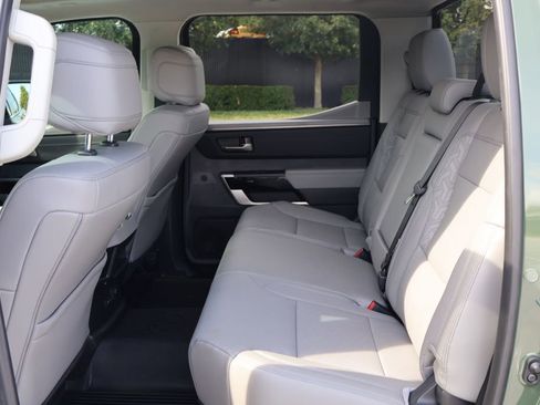 Used 2023 Toyota Tundra Limited AWD/4WD image 19