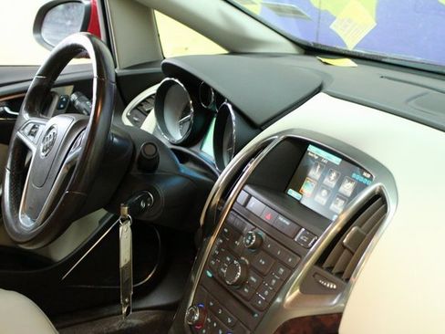 Used 2017 Buick Verano Convenience image 10