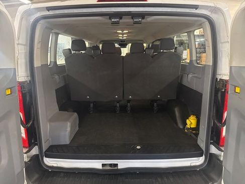 Used 2017 Ford Transit 350 XL image 27