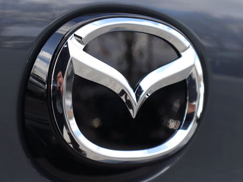 New 2026 MAZDA MAZDA3 Carbon image 27