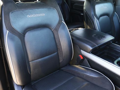 Used 2025 RAM 1500 Laramie w/ Laramie Southwest Edition image 18