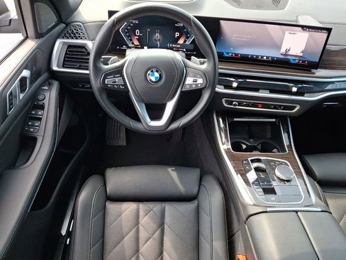 Used 2026 BMW X5 xDrive40i AWD/4WD image 22