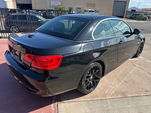 Used 2013 BMW 328i Convertible RWD image 4
