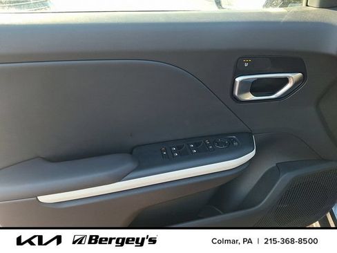 Used 2025 Kia K4 GT-Line w/ GT-Line Sunroof Package FWD image 9