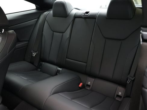 Used 2025 BMW 430i Coupe w/ Premium Package RWD image 19