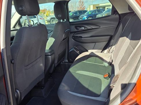 Used 2021 Chevrolet TrailBlazer LS image 16