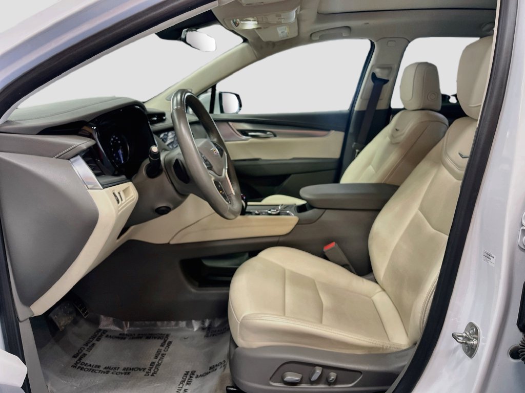 Used 2024 Cadillac XT5 Premium Luxury AWD/4WD image 22