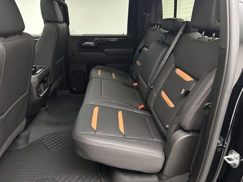 New 2025 GMC Sierra 2500 AT4 w/ AT4 Premium Plus Package image 17