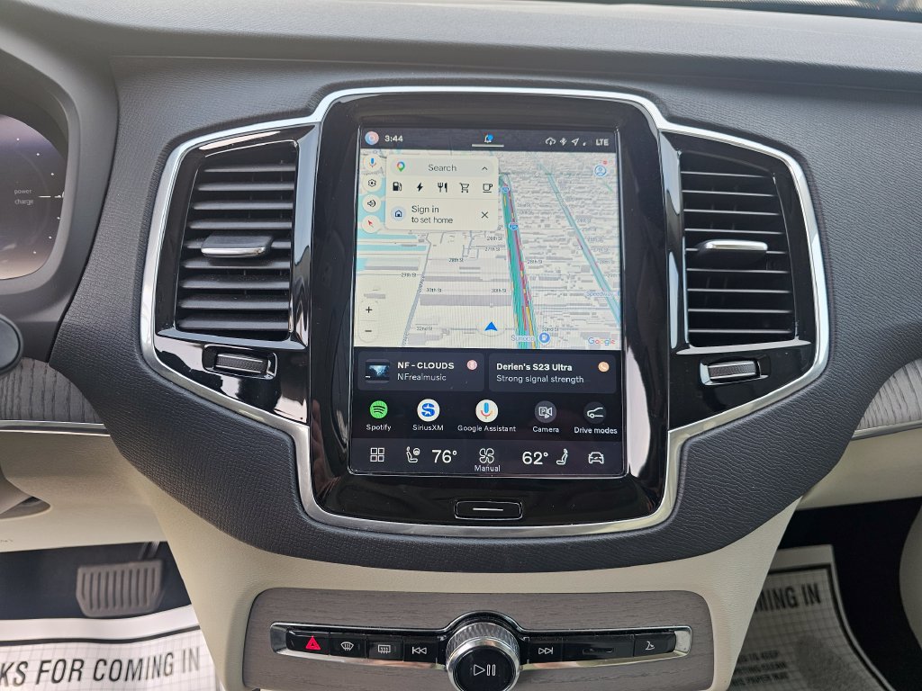 Certified 2025 Volvo XC90 T8 Plus w/ Protection Package Premier AWD/4WD image 46