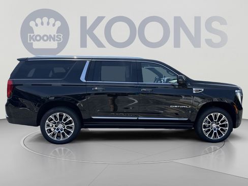 New 2026 GMC Yukon XL Denali w/ Sun & Power Step Package AWD/4WD image 7