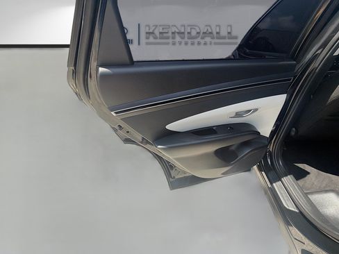 Used 2023 Hyundai Tucson SE AWD/4WD image 22