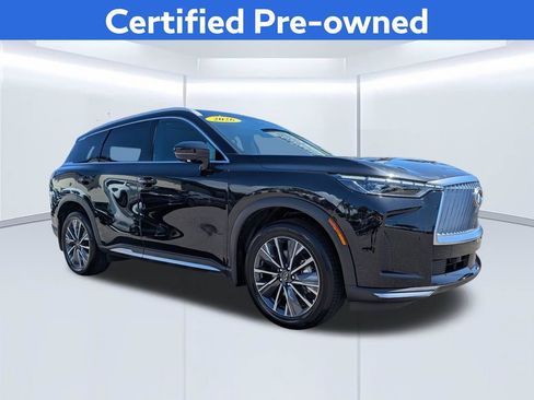 Certified 2026 INFINITI QX60 Luxe w/ Cargo Package FWD image 2