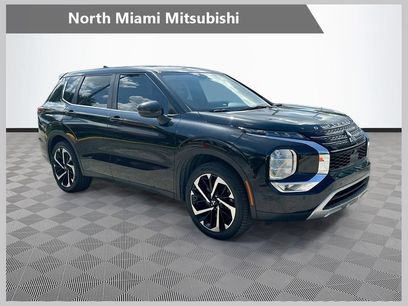 Used 2022 Mitsubishi Outlander SE