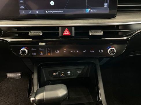Used 2025 Kia K5 EX FWD image 20