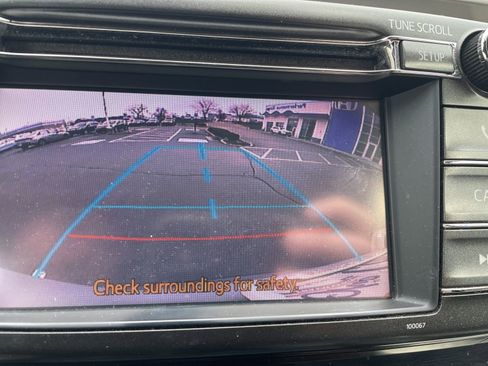 Used 2013 Toyota RAV4 XLE image 3