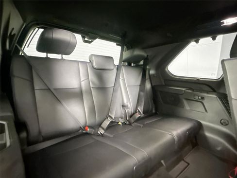 Certified 2024 Toyota Sequoia Platinum AWD/4WD image 43