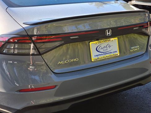 Certified 2025 Honda Accord Sport image 29