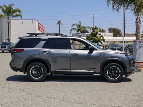 New 2026 Nissan Pathfinder Rock Creek AWD/4WD image 3